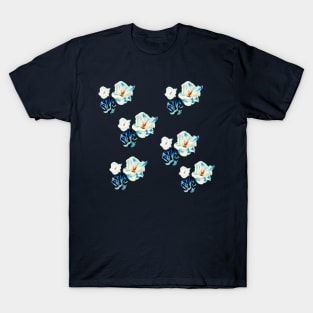 Blue geranium pattern T-Shirt